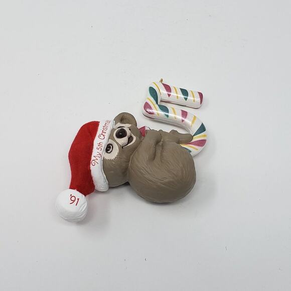 1991 Hallmark Child’s Fifth Christmas Handcrafted Keepsake Holiday Ornament - Picture 5 of 7